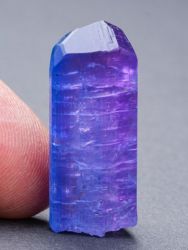 Tanzanit